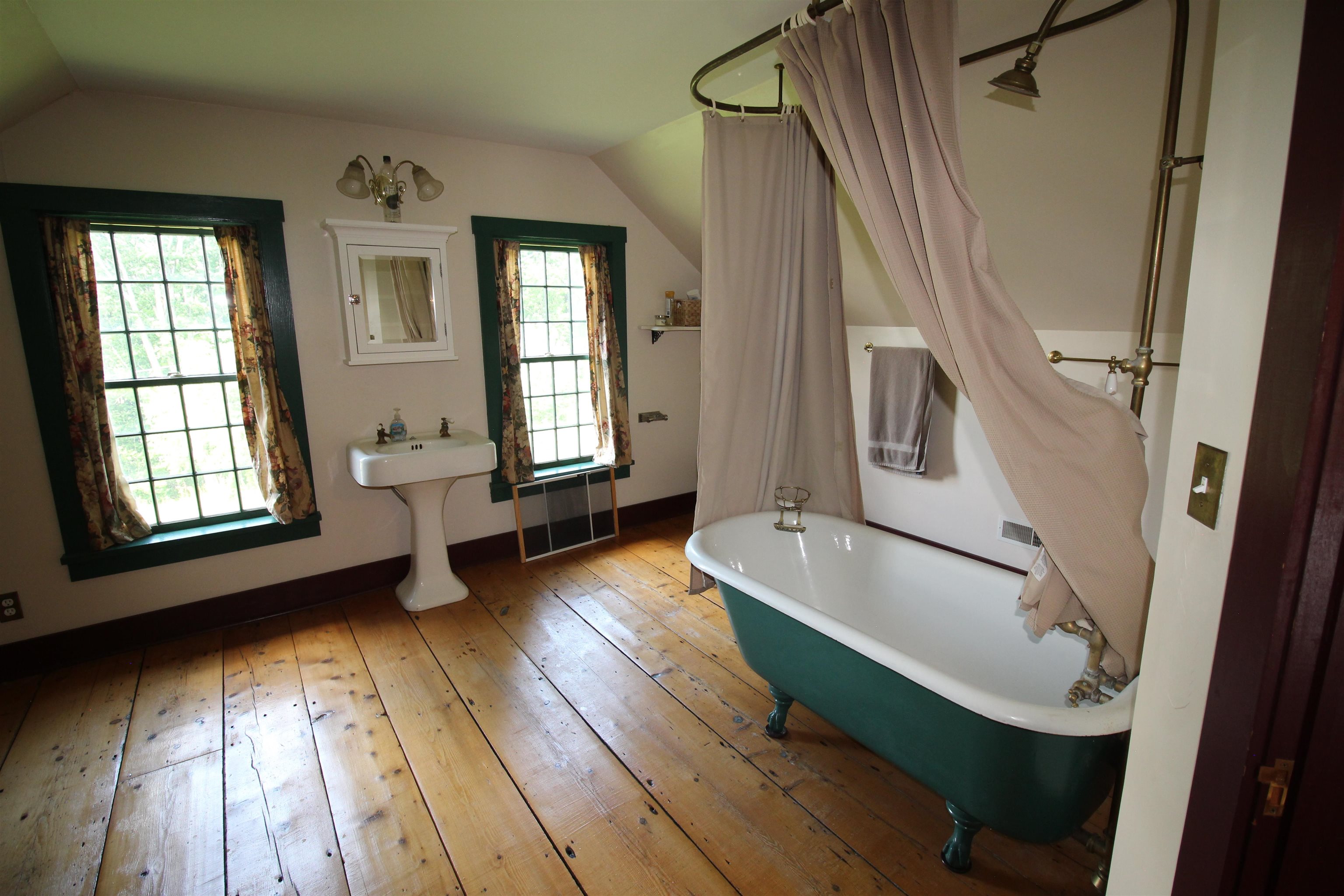 3091 Baptist Street Williamstown, VT 05679 - Photo 16 of 41