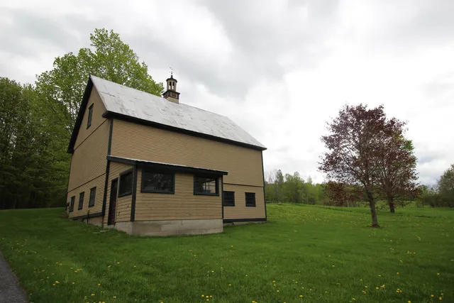 $549,000 | 3091 Baptist Street, Williamstown, VT 05679