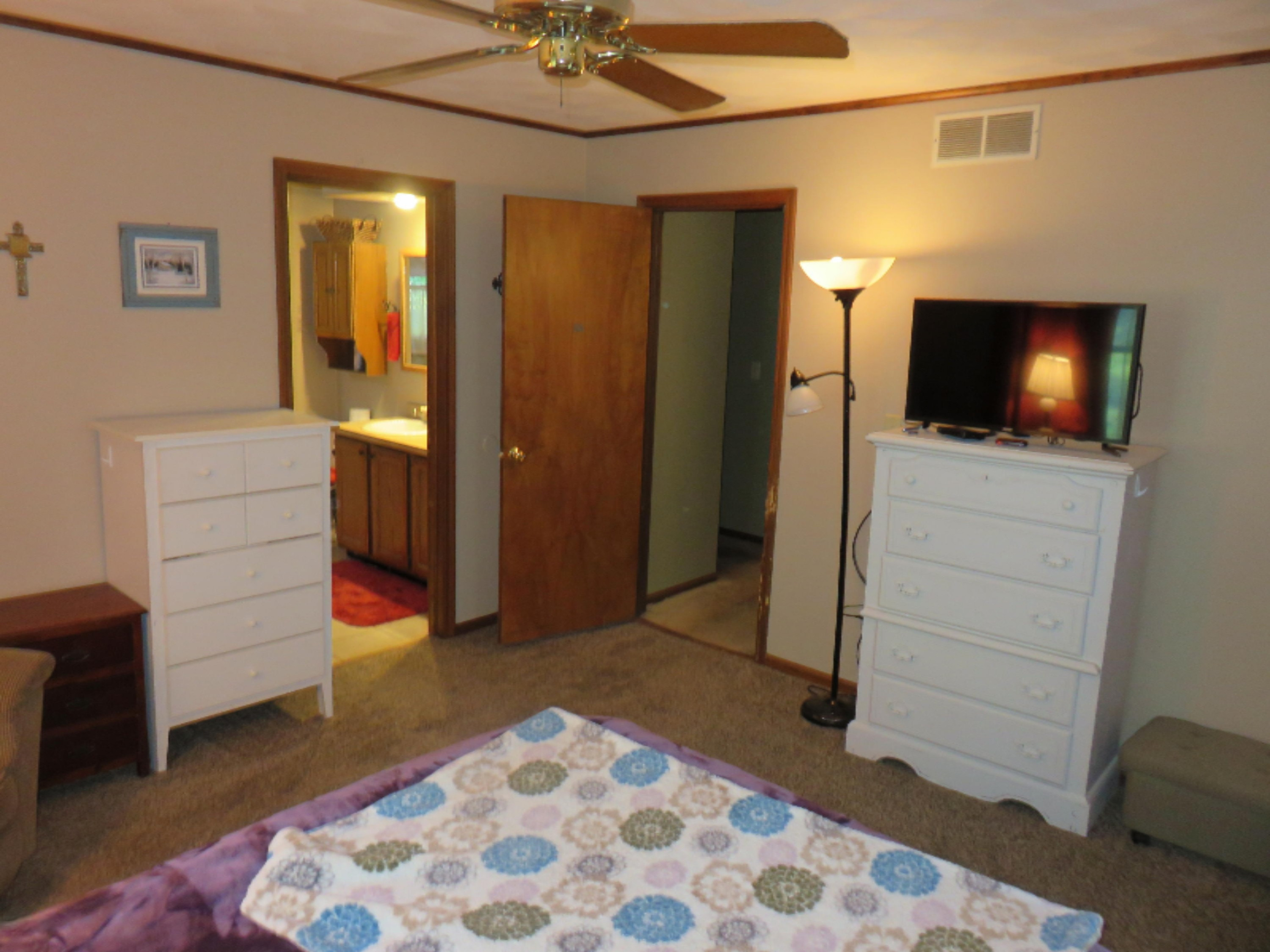 2305 West Bertrand Road Niles, MI 49120 - Photo 9 of 24 Master BR 2