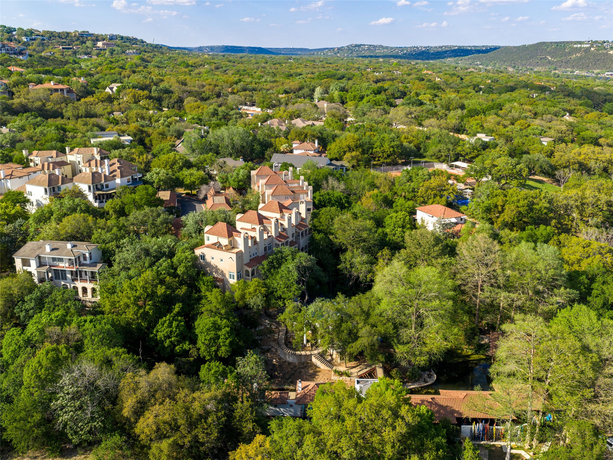 1937 Rue De St Tropez, Unit 10 Austin, TX 78746 - Photo 36 of 39 a view of a city