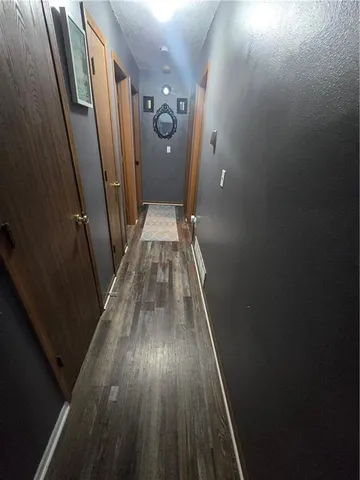 $179,900 | 701 East Grandriver Street, Clinton, MO 64735