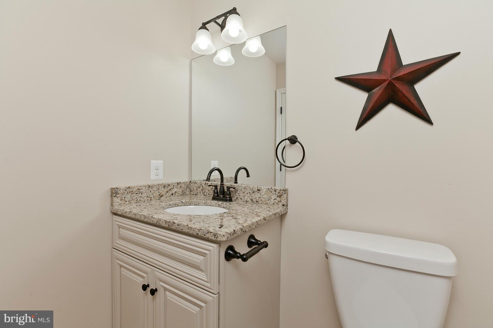 4901 Bartholows Road Mount Airy, MD 21771 - Photo 9 of 29 Main level powder room