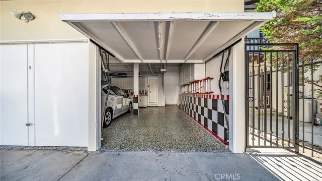 $3,200 | 107 Prospect Avenue, Long Beach, CA 90803