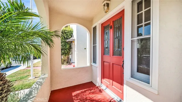 $3,200 | 107 Prospect Avenue, Long Beach, CA 90803