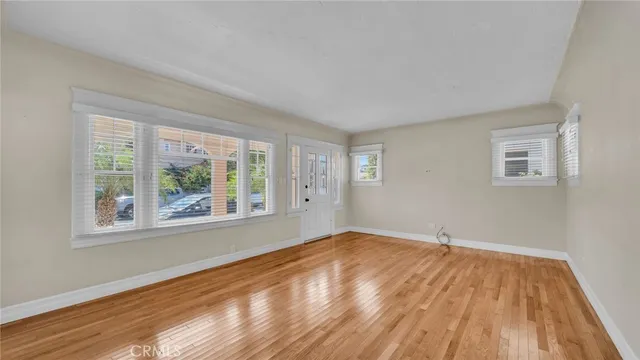 $3,200 | 107 Prospect Avenue, Long Beach, CA 90803