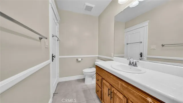 $3,200 | 107 Prospect Avenue, Long Beach, CA 90803