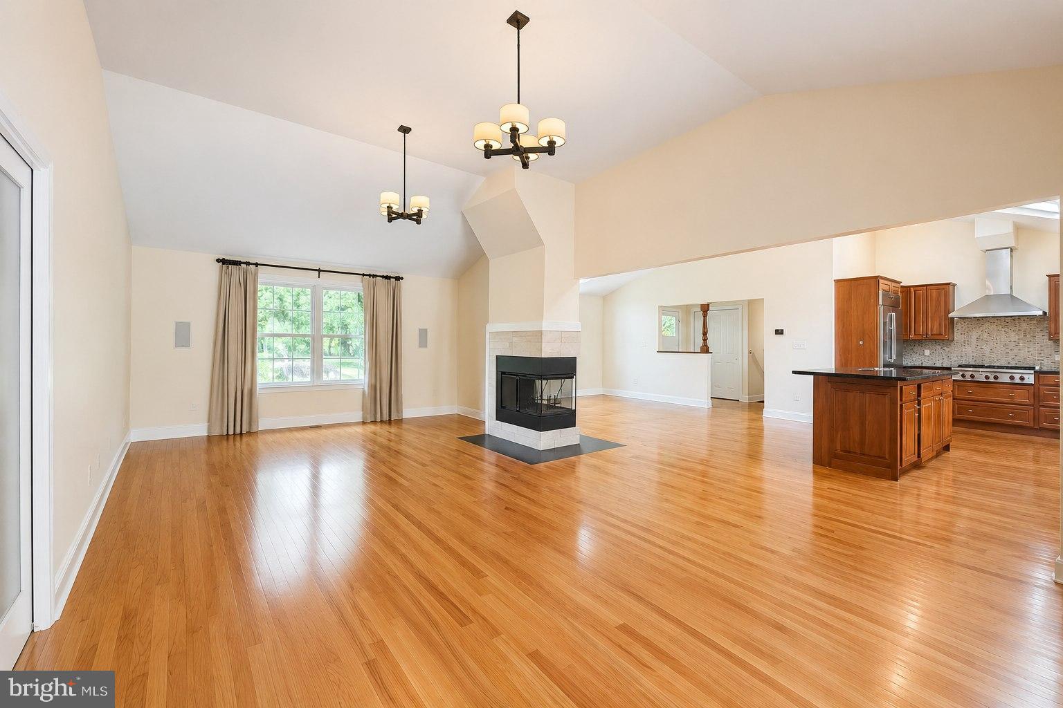 947 Cherry Hill Road Princeton, NJ 08540 - Photo 7 of 38