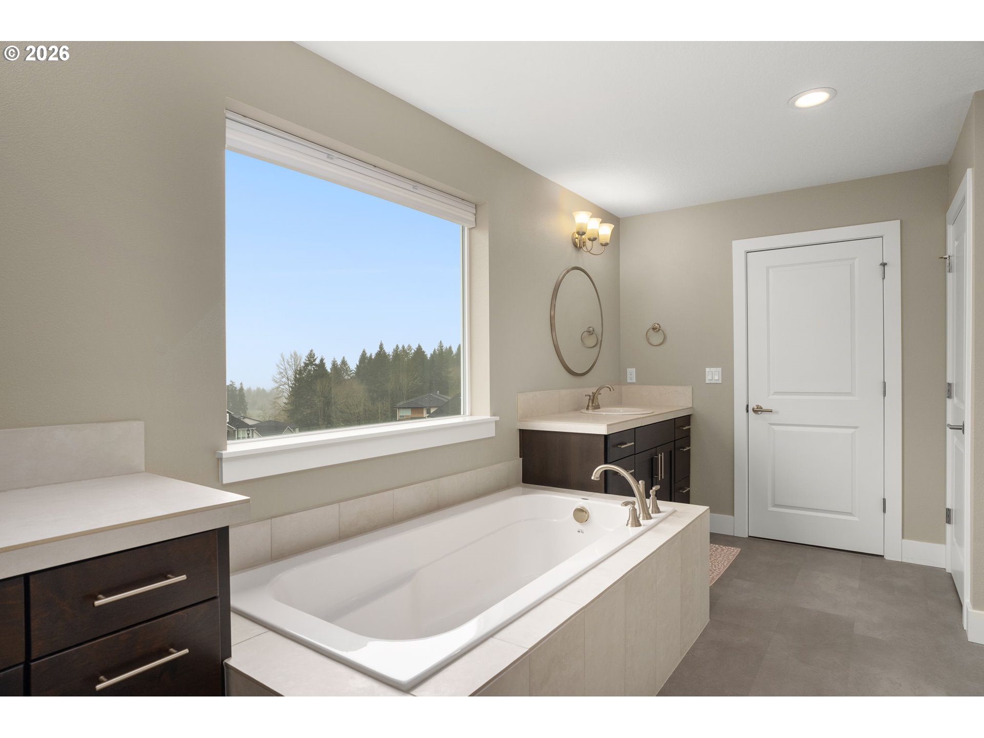 15144 Southwest Deepbrook Lane Portland, OR 97224 - Photo 15 of 41 Bathroom, Attached