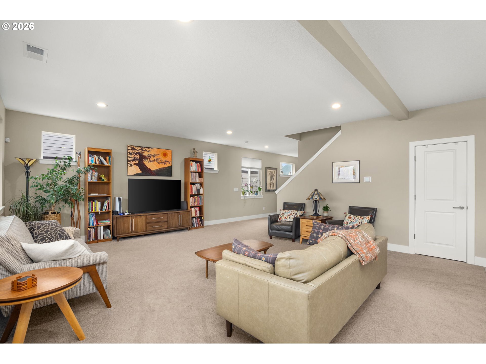 15144 Southwest Deepbrook Lane Portland, OR 97224 - Photo 10 of 41 Living Room