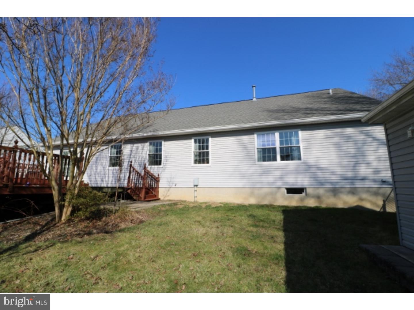 2259 Kuser Road Hamilton, NJ 08690 - Photo 5 of 25