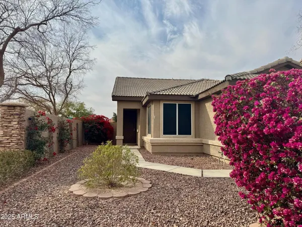 $3,400 | 20404 North 70th Drive, Glendale, AZ 85308
