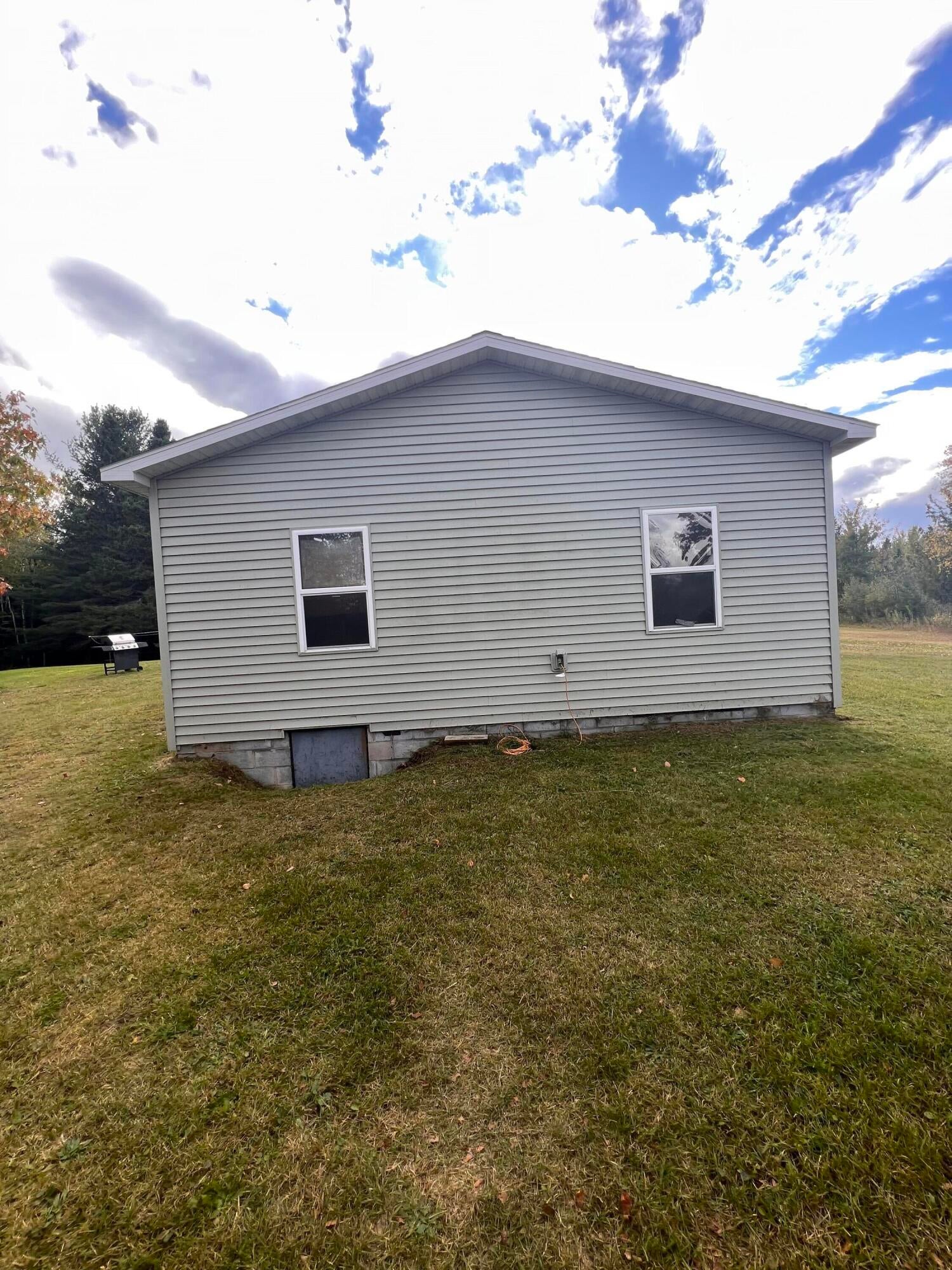 5687 Cathro Road Alpena, MI 49707 - Photo 3 of 33 Gallery Image 3
