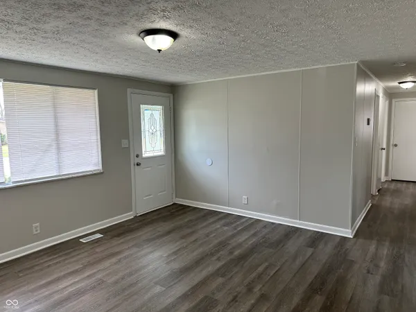 $215,000 | 9306 Granville Lane, Indianapolis, IN 46229