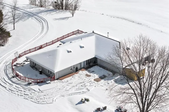 $500,000 | 4157 Wetzler Road, Fults, IL 62244