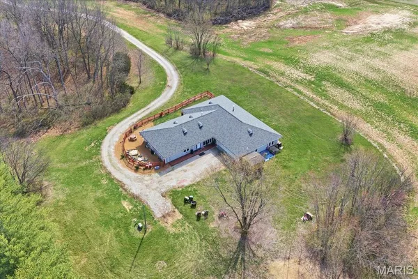 $500,000 | 4157 Wetzler Road, Fults, IL 62244