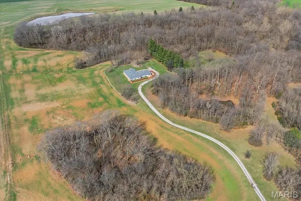 $500,000 | 4157 Wetzler Road, Fults, IL 62244