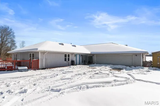 $500,000 | 4157 Wetzler Road, Fults, IL 62244