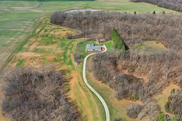 $500,000 | 4157 Wetzler Road, Fults, IL 62244