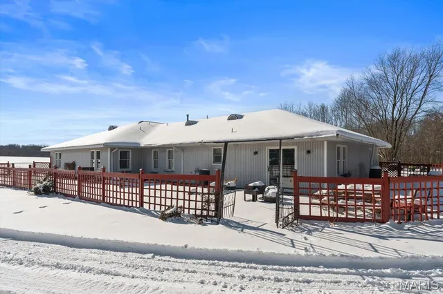 $500,000 | 4157 Wetzler Road, Fults, IL 62244