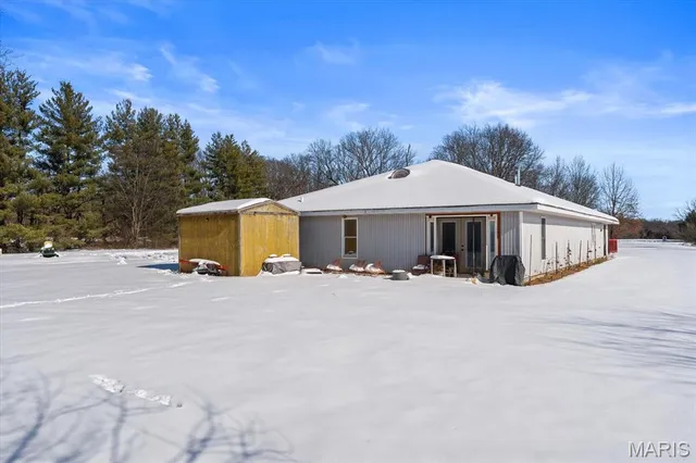 $500,000 | 4157 Wetzler Road, Fults, IL 62244