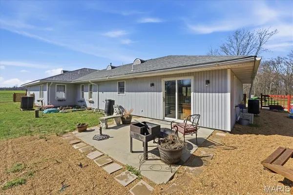 $500,000 | 4157 Wetzler Road, Fults, IL 62244
