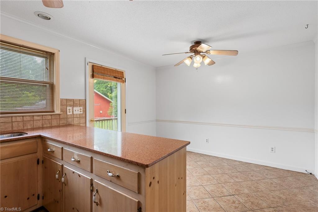 3354 Meredith Country Road Asheboro, NC 27205 - Photo 12 of 41 Gallery Image 12