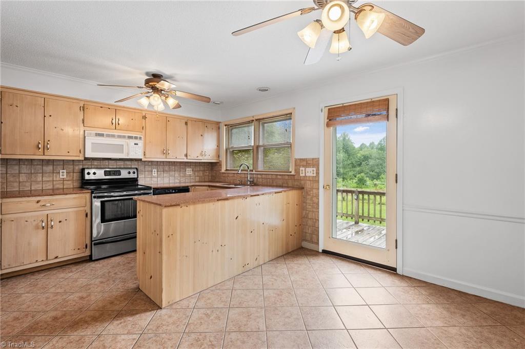 3354 Meredith Country Road Asheboro, NC 27205 - Photo 13 of 41 Gallery Image 13