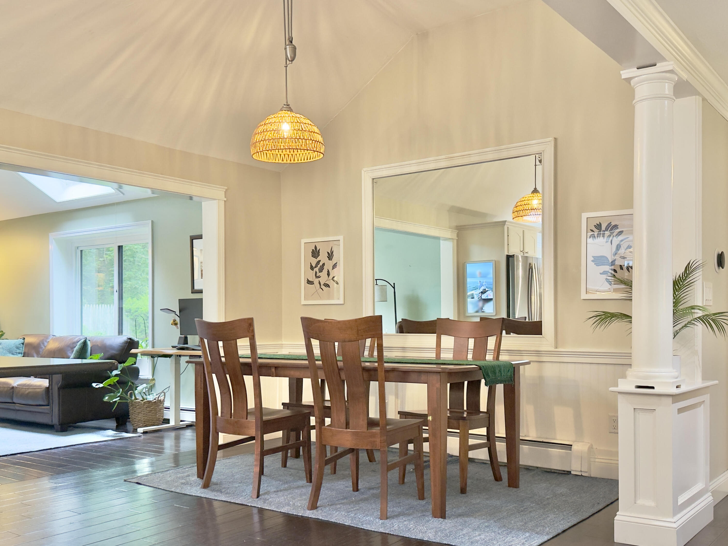 31 Childs Street Centerville, MA 02632 - Photo 6 of 17 Dinning area