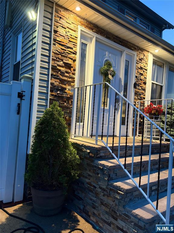 371 Simons Avenue Hackensack, NJ 07601 - Photo 21 of 23