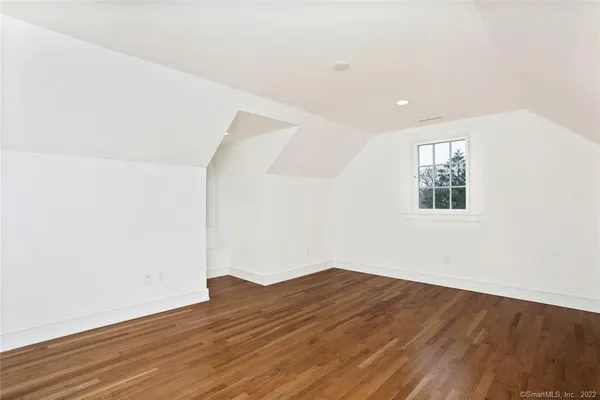 $8,950 | 50 Oak Street, New Canaan, CT 06840