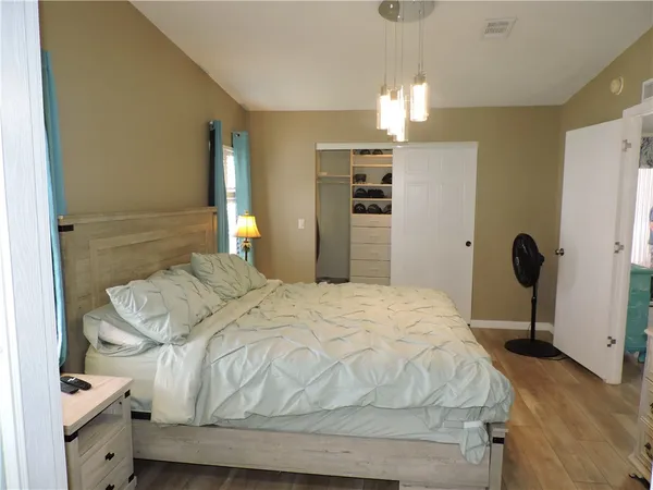 $2,000 | 830 Lychee Drive, Barefoot Bay, FL 32976