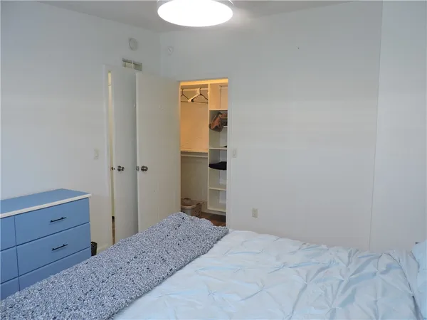 $2,000 | 830 Lychee Drive, Barefoot Bay, FL 32976