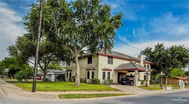 $519,500 | 1712 North 1st Street, McAllen, TX 78501