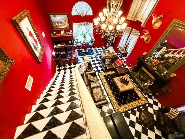 $519,500 | 1712 North 1st Street, McAllen, TX 78501