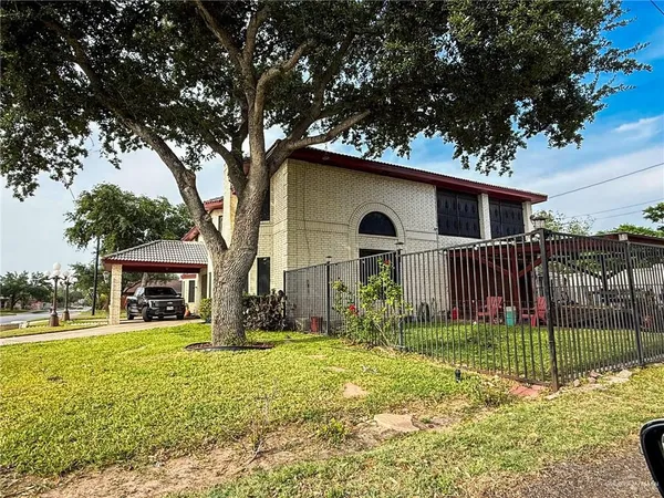$519,500 | 1712 North 1st Street, McAllen, TX 78501