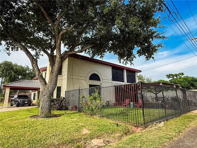 $519,500 | 1712 North 1st Street, McAllen, TX 78501