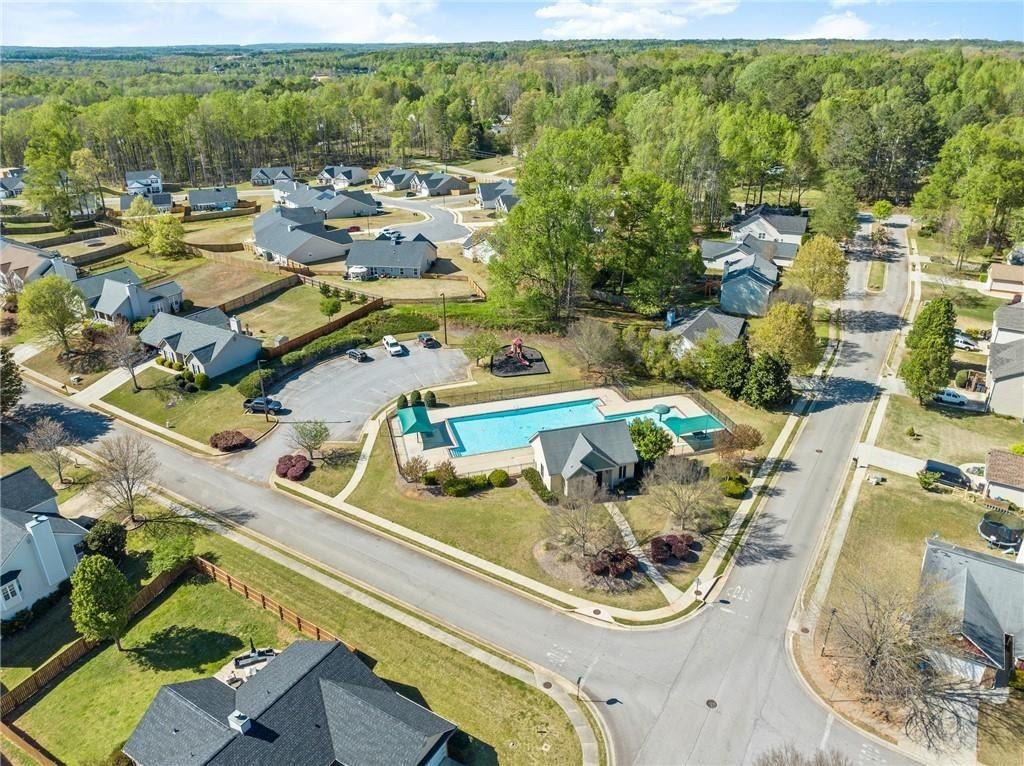 476 River Mist Circle Jefferson, GA 30549 - Photo 40 of 44 an aerial view of a residential houses with outdoor space