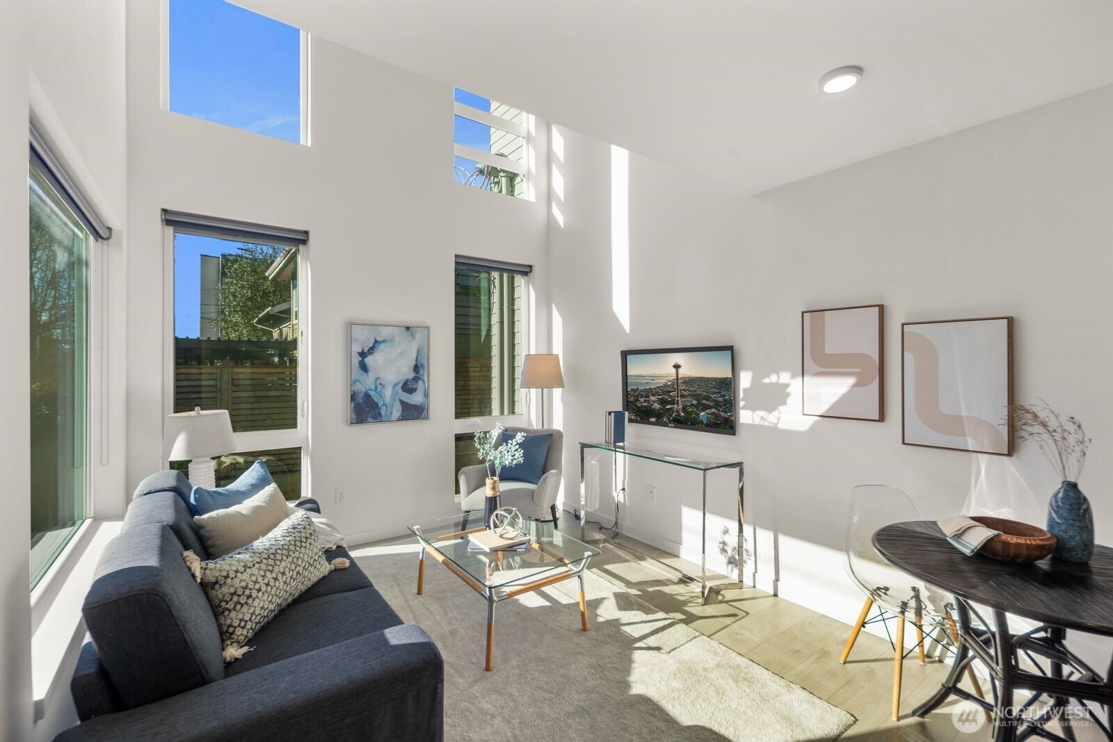 4801 Dayton Avenue North, Unit A Seattle, WA 98103 - Photo 4 of 20