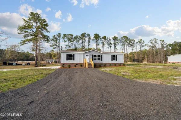 $305,000 | 245 Proctor Street, Ridgeland, SC 29936