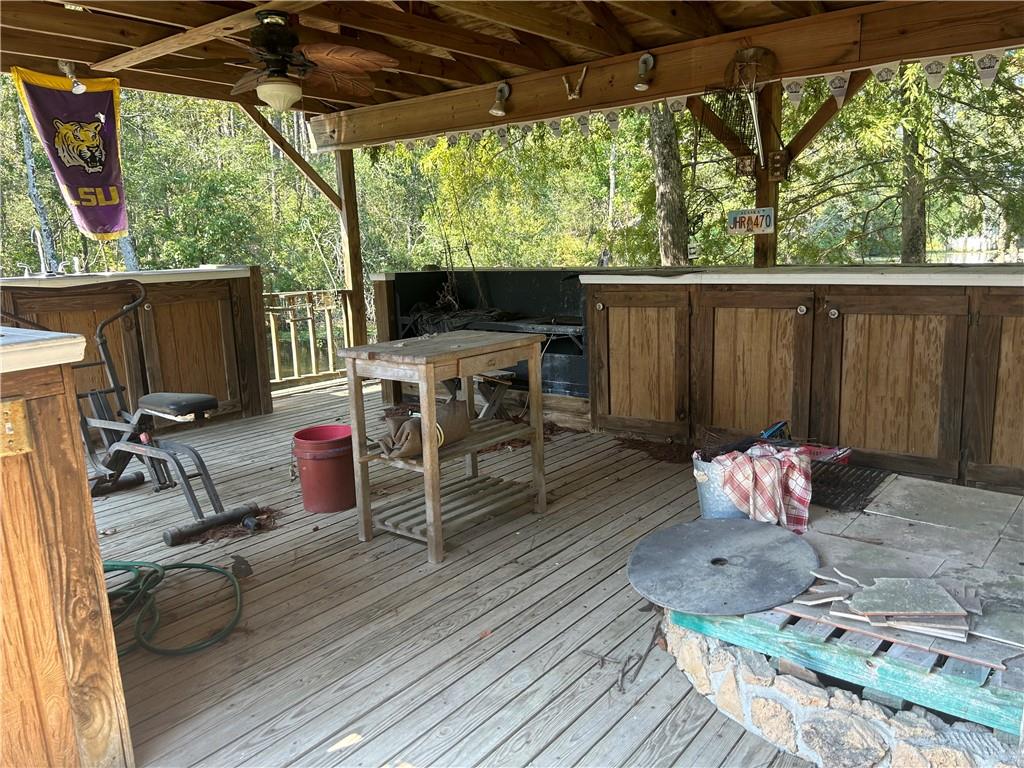 31084 Dendinger Mills Road Springfield, LA 70462 - Photo 4 of 15