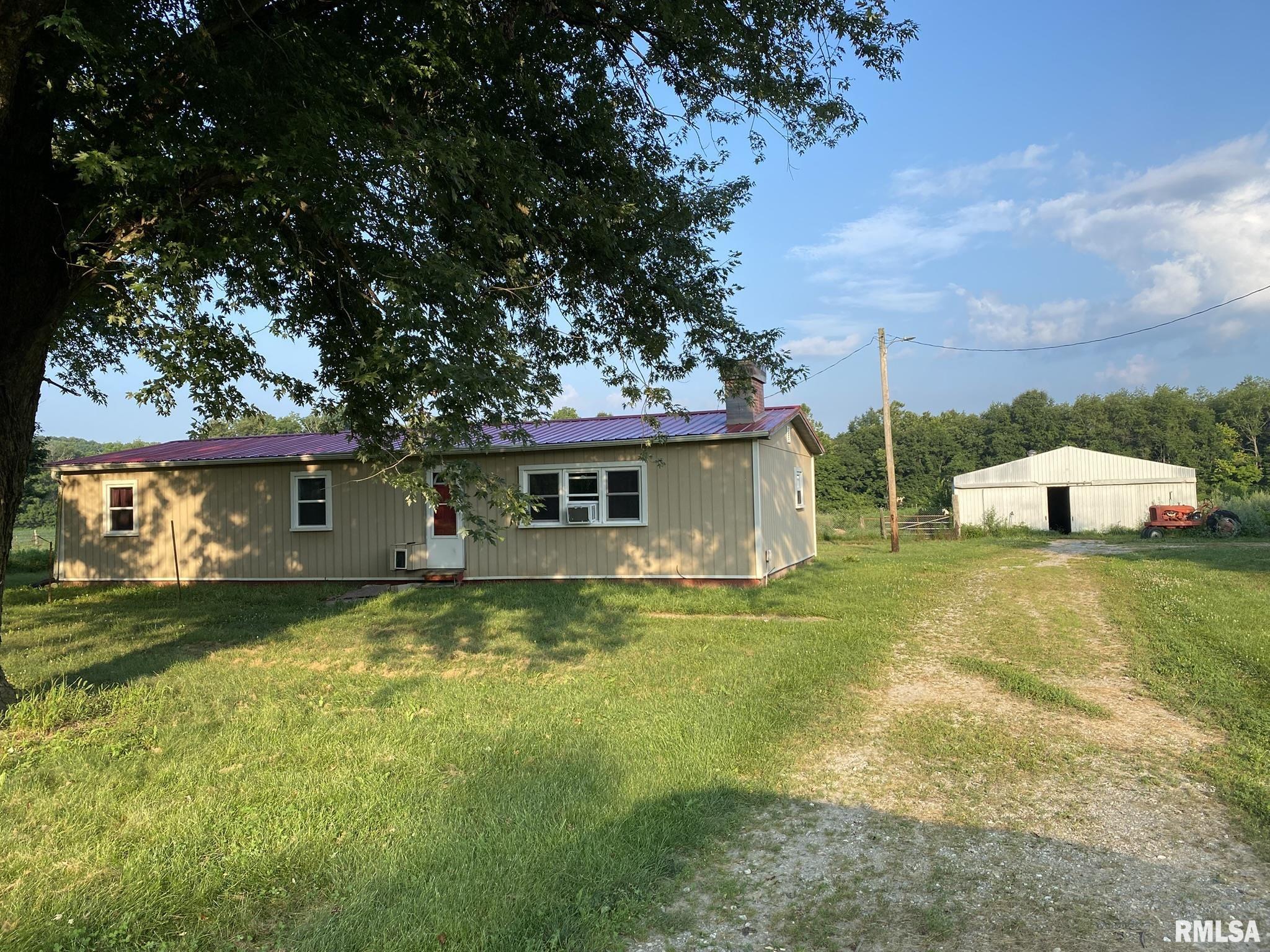 24500 North Copperas Creek Road Canton, IL 61520 - Photo 2 of 30
