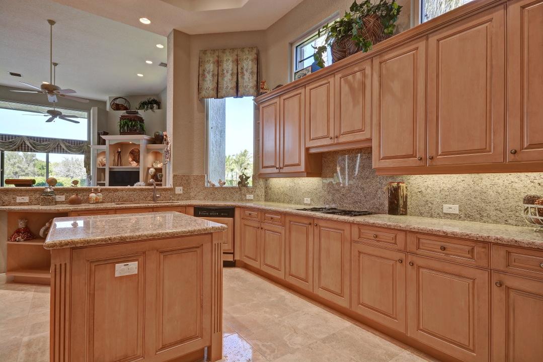 6553 Landings Court Boca Raton, FL 33496 - Photo 5 of 30 Kitchen