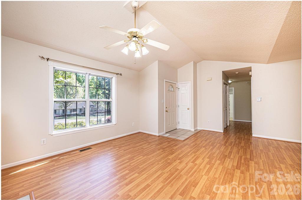 2000 Summerfield Circle Conover, NC 28613 - Photo 6 of 30