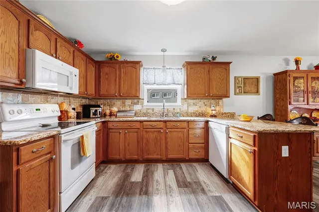 $354,900 | 1829 Belmont Court, Festus, MO 63028