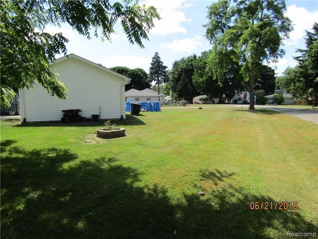 4622 Orvis Road Newport, MI 48166 - Photo 41 of 55 IMG_0730.JPG