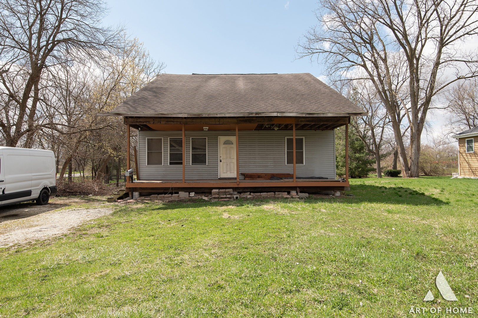 5608 Lenox Road Lisle, IL 60532 - Photo 1 of 13