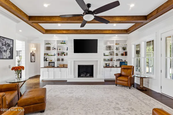 $1,995,000 | 283 Ballast Point Road, Hampstead, NC 28443