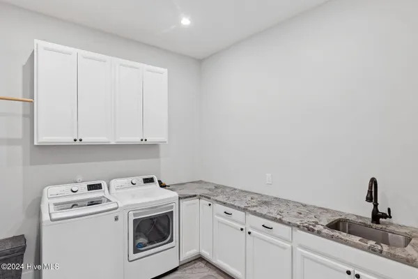 $1,995,000 | 283 Ballast Point Road, Hampstead, NC 28443