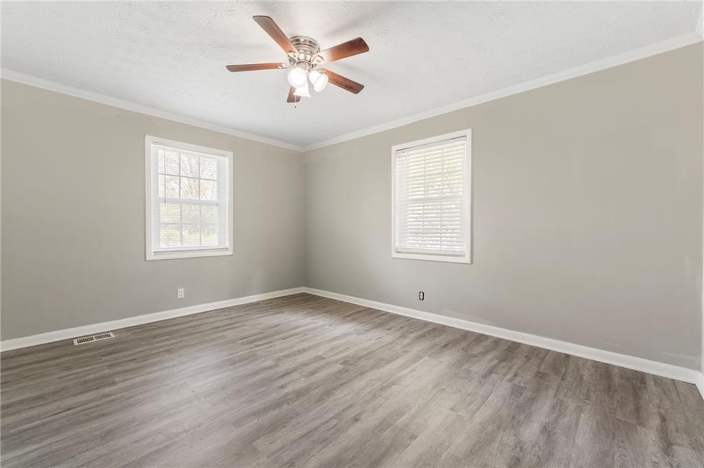 952 Star Court Northwest Lilburn, GA 30047 - Photo 16 of 38