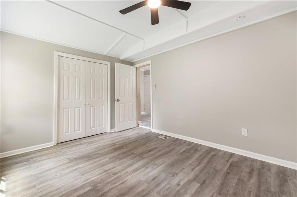 952 Star Court Northwest Lilburn, GA 30047 - Photo 23 of 38